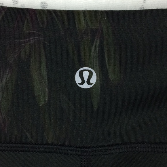 Lululemon Wunder Under Crop Midnight Iris 4 - Picture 3 of 12